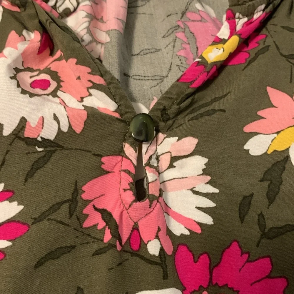 GAP Daisy Boho Peasant Blouse, Long Sleeve, Elastic Cuff, Ruffled Vee Neckline - Picture 6 of 11